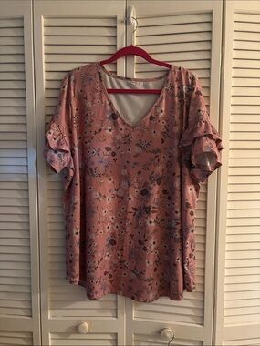 Women's Pink Floral V-Neck Ruffle Sleeve Top